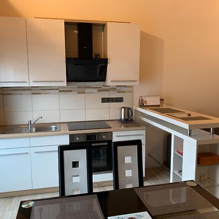 Apartman Jana Kunovice エクステリア 写真
