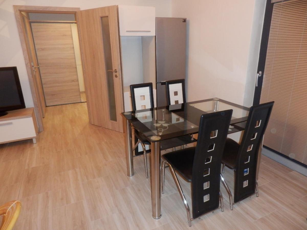 Apartman Jana Kunovice エクステリア 写真